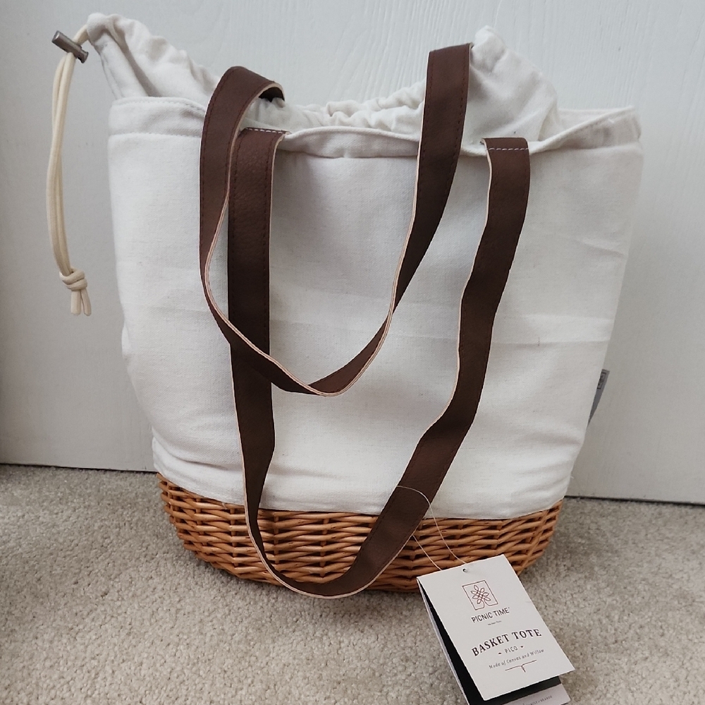 Picnic Time White Woven Basket Tote